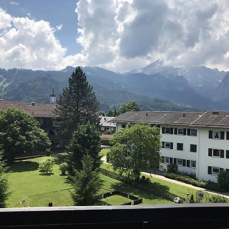 Panoramic Mountain Apartment Garmisch-Partenkirchen Exterior foto